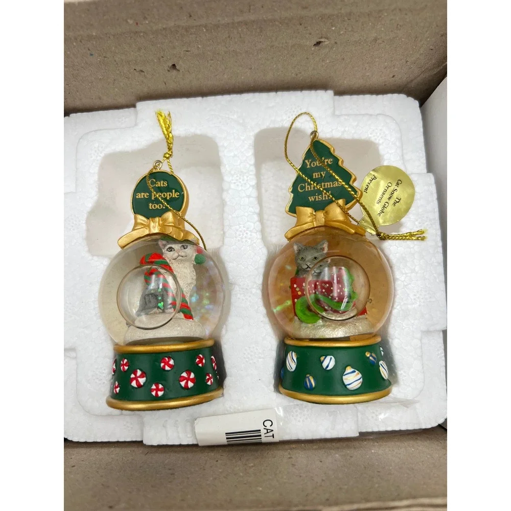 The Cat Snow Globe Ornaments Set of 4 Christmas Holiday Feline Decor Multicolor